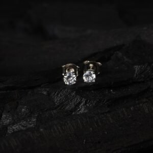 Almas Jewellers Diamond stud Earring_timeless Brilliance